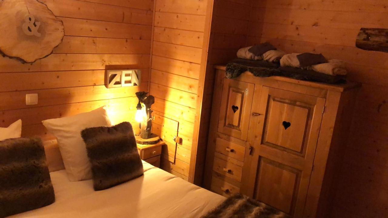 La Cabane A L'Oree Des Bornes Évires Eksteriør billede